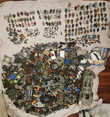 Halo & Call Of Duty Mega Bloks Construx Lot About 31+ Lbs Over 120 Mini Figures 