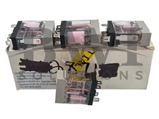 NEW Omron G2R-1-SN AC200/(220)(S) Plug-In Power Relay G2R1SNAC200 Lot of 4