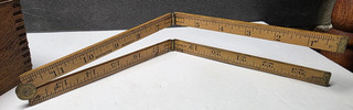 VINTAGE BOXWOOD CARPENTER FOLDING RULER WITH BRASS CORNERS