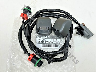 26510ZP30A Genuine Nissan Lamp Assy-Licence Plate 26510-ZP30A OEM
