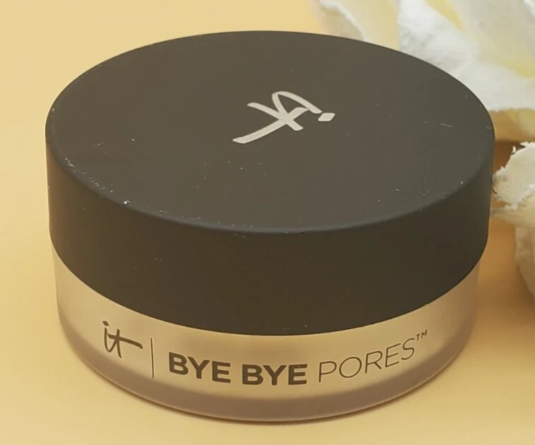 It Bye Bye Pores Poreless Finish Airbrush Powder Translucent 0.23 oz New  - Image 3 of 4