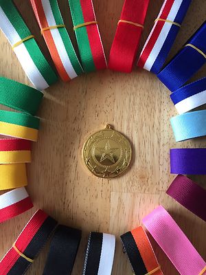 10x Sporttag Multi Medaillen 50mm Auswahl an Bändern Top Preis-Leistungs-Verhältnis!! Großeinkauf