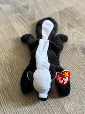Ty Beanie Babies Stinky The Skunk Plush Toy