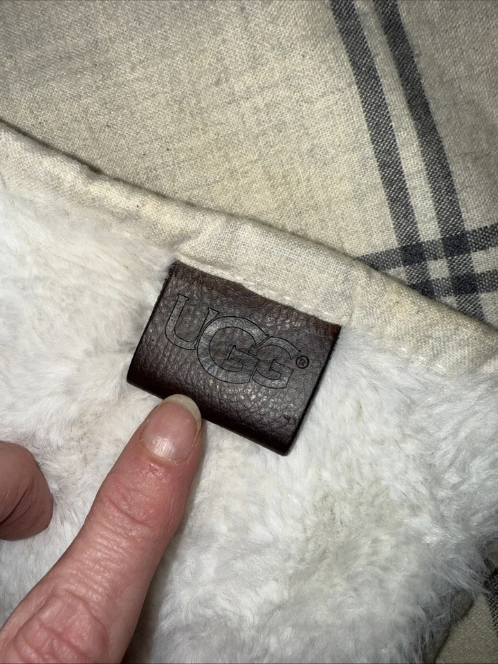 Juego de edredón UGG Dakota de franela de algodón a cuadros King azul marino marfil Foto 3 de 4