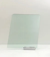 Driver/Left Side Front Door Window Glass For International/ Navistar