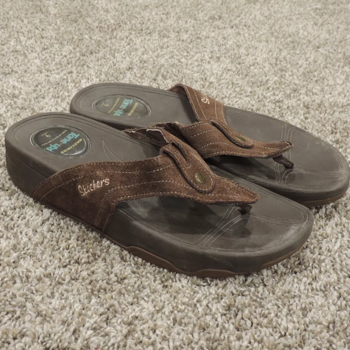 mor Fremmed Samarbejde Skechers Tone Ups Sandals Womens 9 Chocolate Brown Thong Walking | eBay