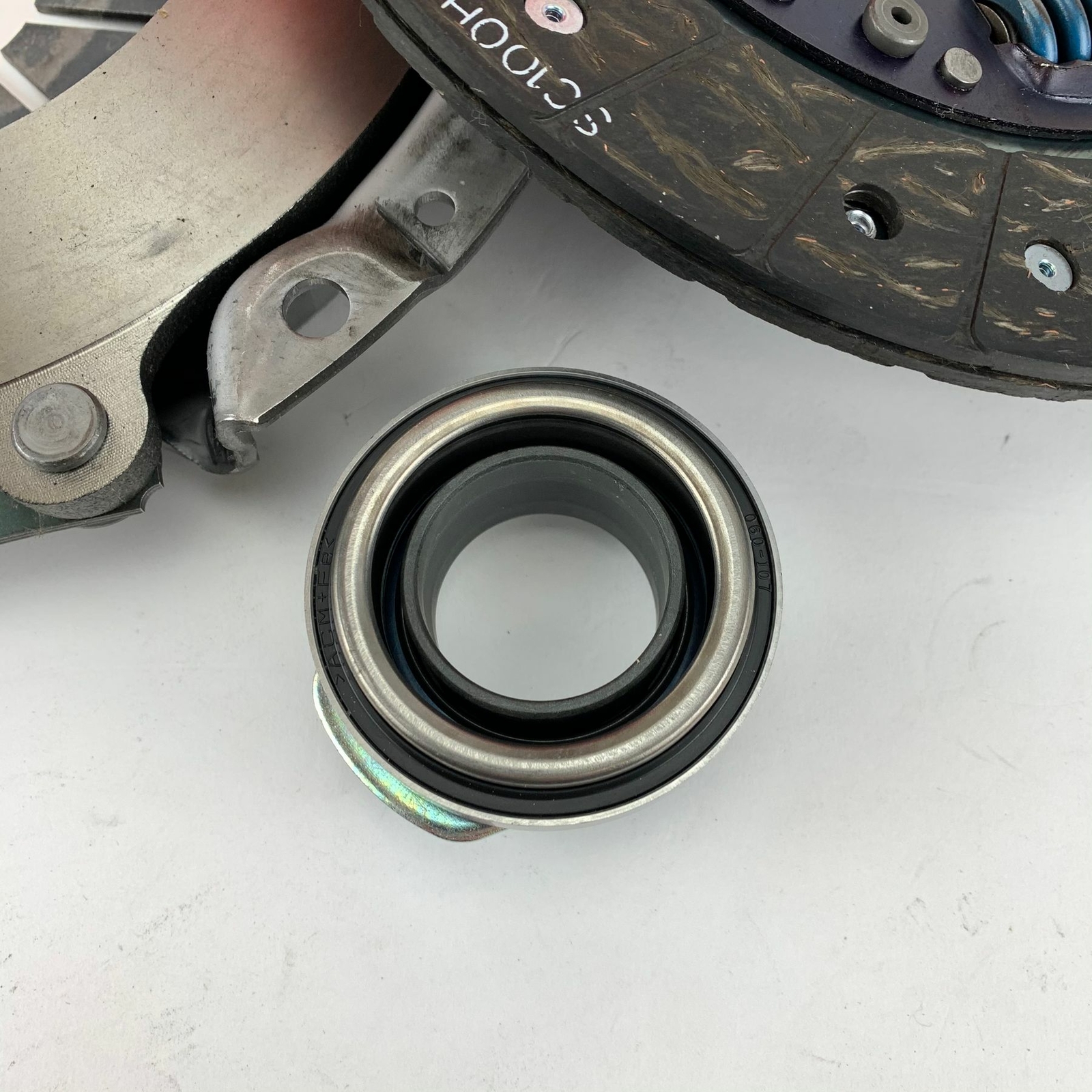 Kia C'eed Rio Hyundai i30 Clutch and Release Bearing Genuine