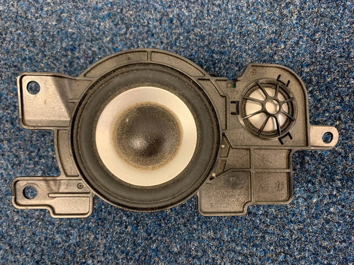 06-13 Volvo C70 Premium Sound Center Dash Speaker 8676936 | eBay