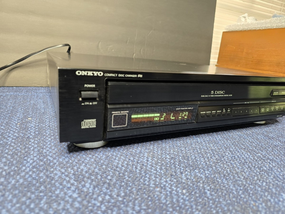Onkyo DX-C200 w/ Remote Compact 5 Disc CD Changer Player