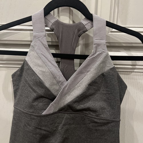 lululemon womens tank top size 6 Gray striped color - Picture 2 of 12