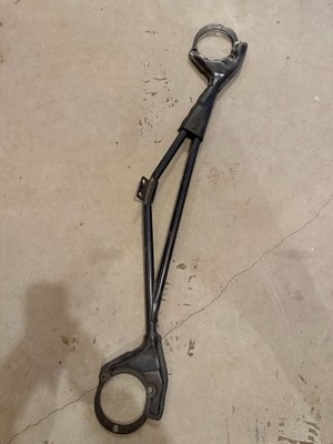 2001-2007 Mitsubishi Evolution 7 8 9 EVO VIII Front OEM Shock Tower Strut Bar