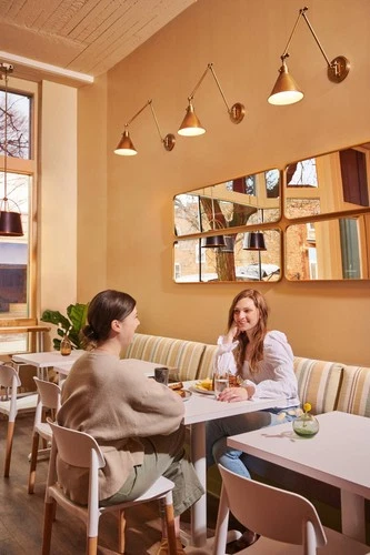 Hinkley Arti 18 1/4" Heritage Brass Adjustable ArmPlug-In Wall Lamp - Picture 7 of 10