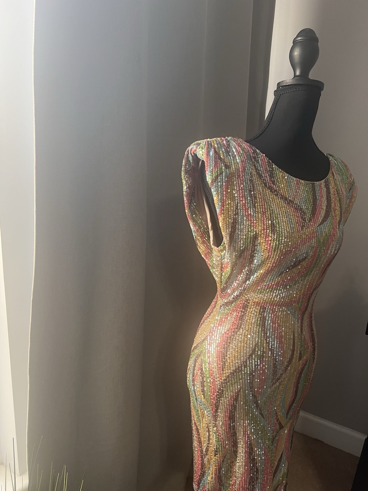 Multicolor Sequin Abstract Pattern Mini Dress Sle… - image 2