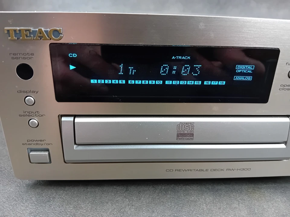 TEAC RW-H300 Rewritable CD Deck Player Champagne Gold  - Image 3 of 4