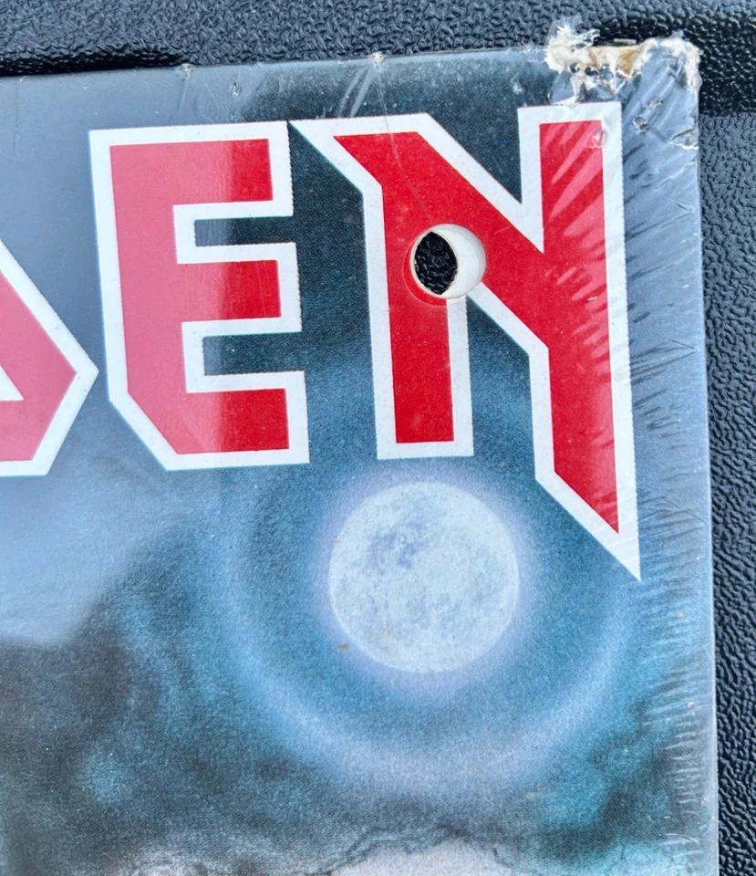 IRON MAIDEN ~ SELF TITLED ~ SEALED VINTAGE 1980 VINYL NM LP HARVEST ST-12094 - Image 3 of 4