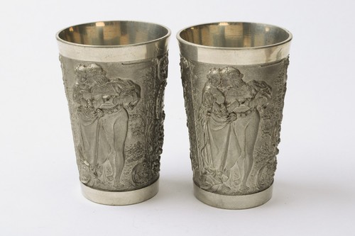 Set of 2 German Pewter Vintage ZINN Becker Stuttgart Cup Embossed Mug 3.5 in