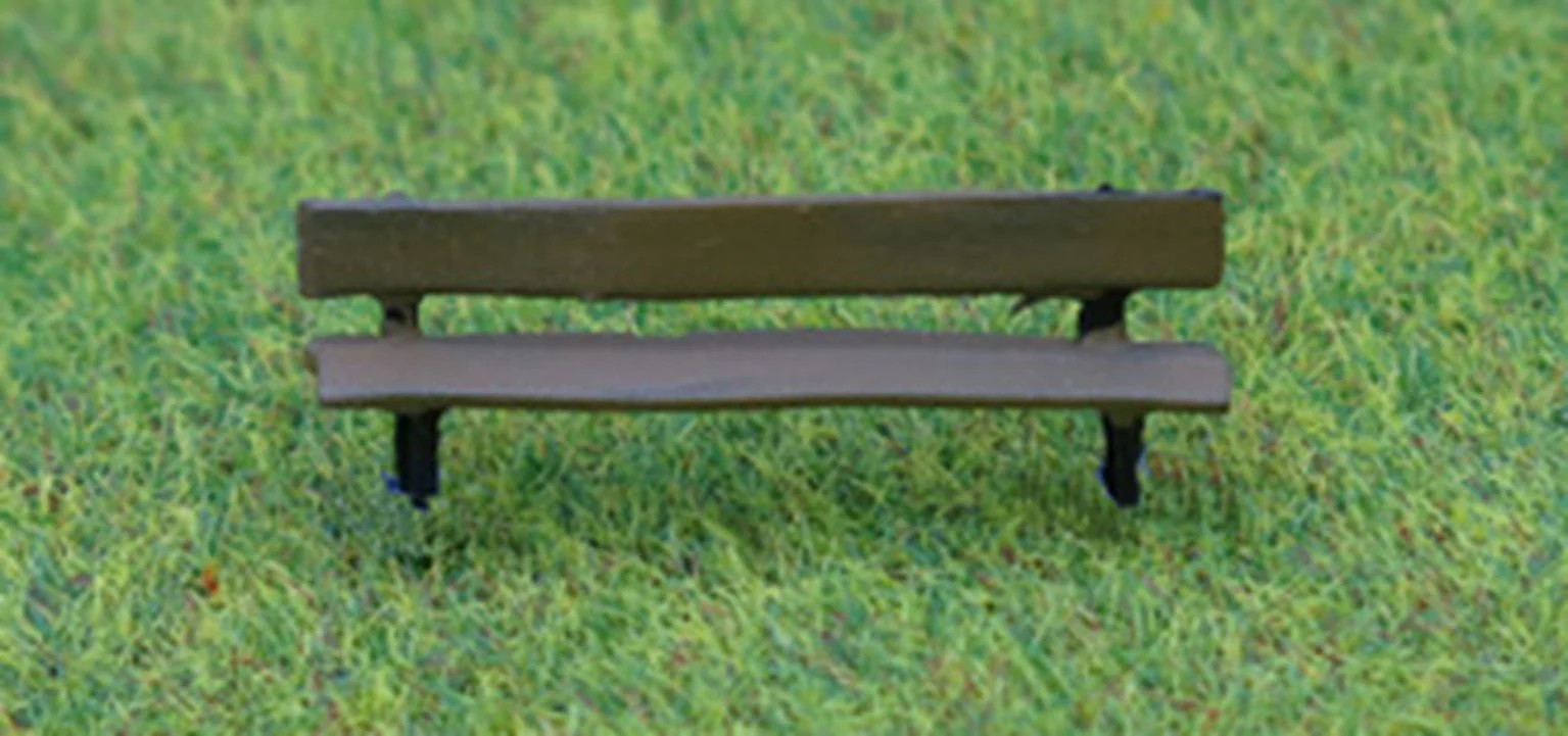 P & D Marsh PDZ16 OO Gauge Benches