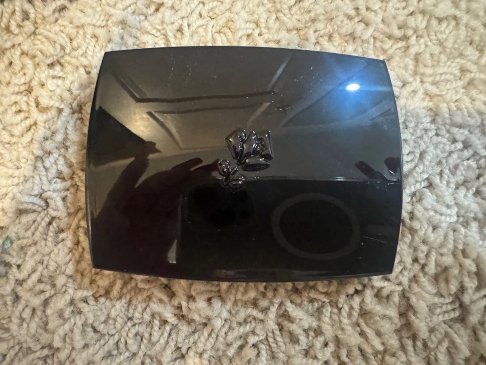 New in Box Lancome Blush Subtil Powder Blush Sheer Amourose 5.1g - Image 3 of 4