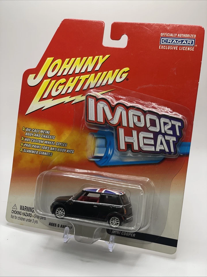 Johnny Lightning Import Heat Mini Cooper Black UK Flag - Image 4 of 4