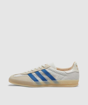 adidas Gazelle Indoor Trainers in Off White and Blue Shoes