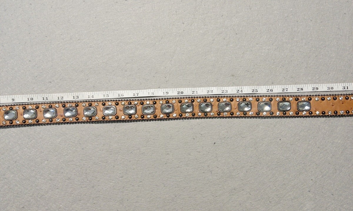 Western Bling Belt Large Square Crystals Womens Missing 1 Small Crystal 46\