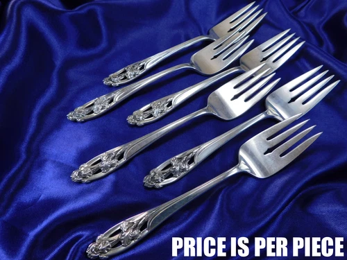 INTERNATIONAL SILVER IRIS STERLING SILVER SALAD FORK - VERY GOOD CONDITION