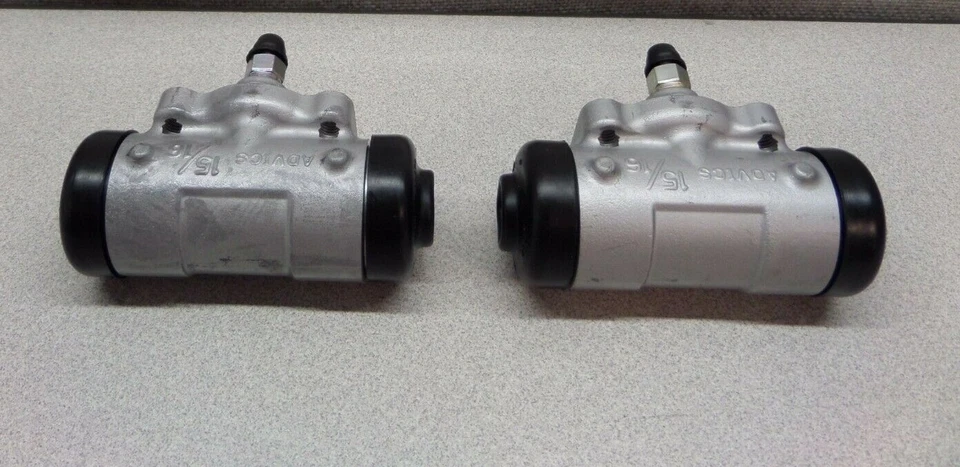 2 OEM Genuine Toyota Tacoma 2005-2021 Rear Wheel Cylinder 47550-04030 - Image 2 of 2