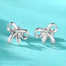 Pure Solid Pt950 Platinum 950 Women Lucky Butterfly Earrings Stud 1.9-2.1g