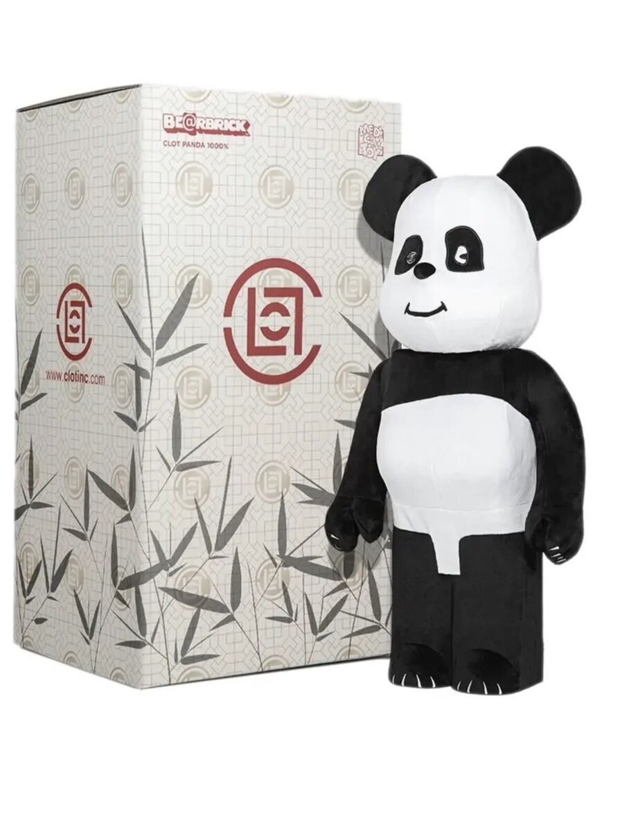 Be@rbrick x CLOT Panda 1000% BRAND NEW! SEALED! BEARBRICK Be@rbrick x CLOT Panda 1000% BRAND NEW! SEALED! BEARBRICK