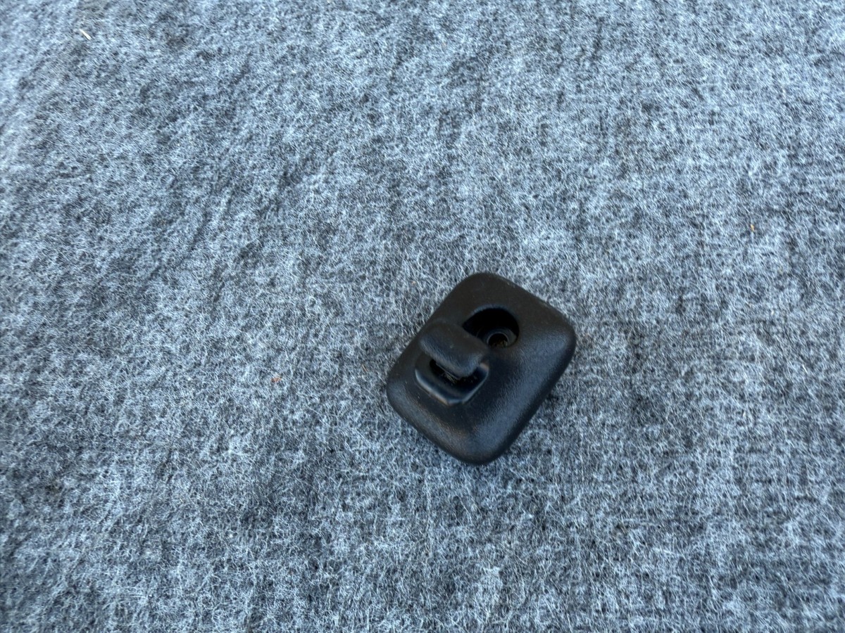 Used OEM Sun Visor Clip Hook Assembly – Fits 2015-2020 Ford Mustang GT 5.0 – Black Plastic