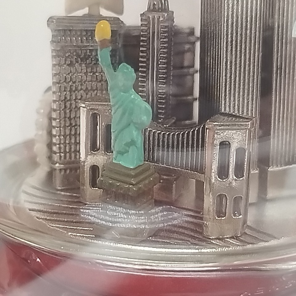 Lenox Limited Edition 2000 Macy's Parade Bandleader Mickey Ornament