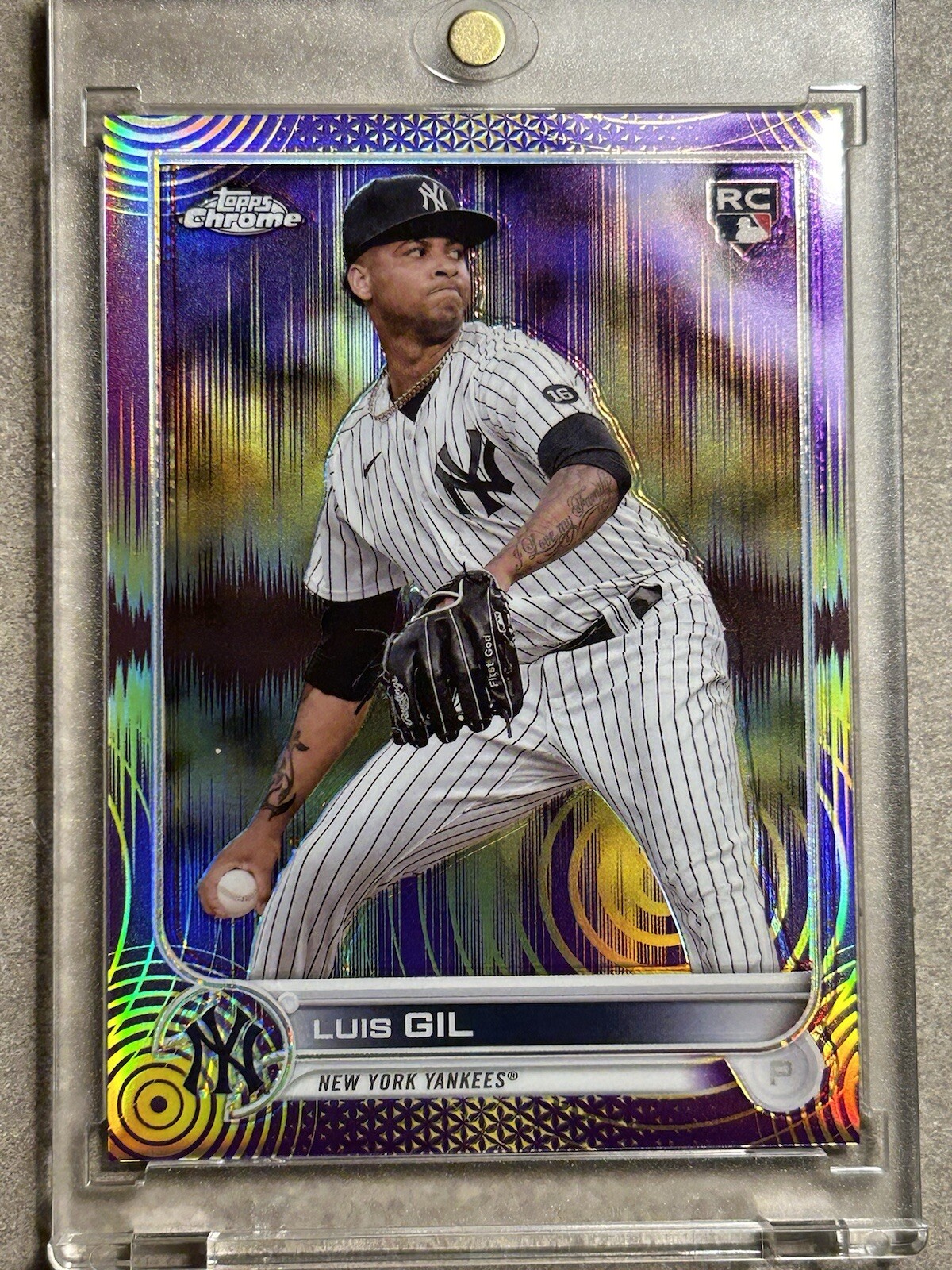 2022 Topps Chrome Sonic Luis Gil RC Purple/Yellow Sonic Pulse /299 #202 Yankees