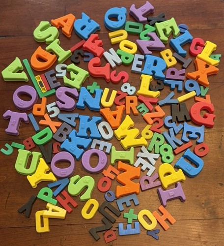 Vintage 122 Magnetic Letters