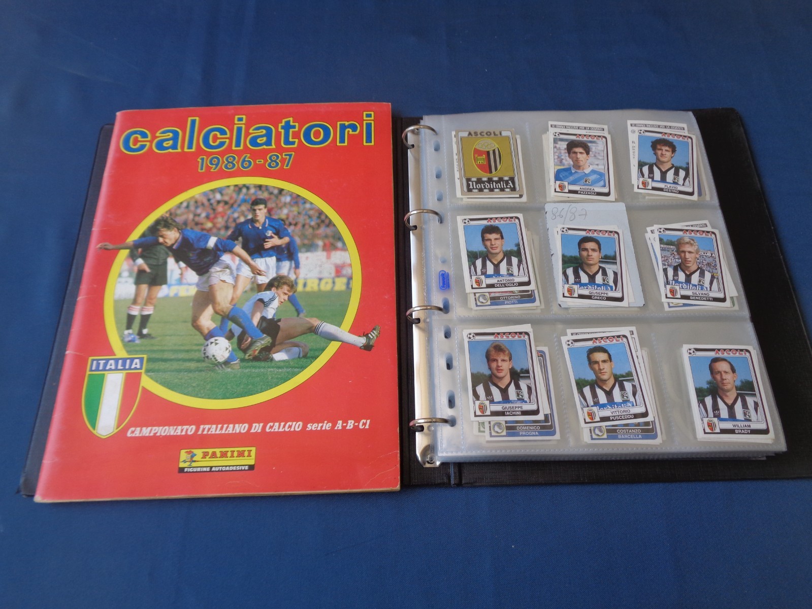 ALBUM VUOTO E SET COMPLETO FIGURINE PANINI CALCIATORI 1986-87