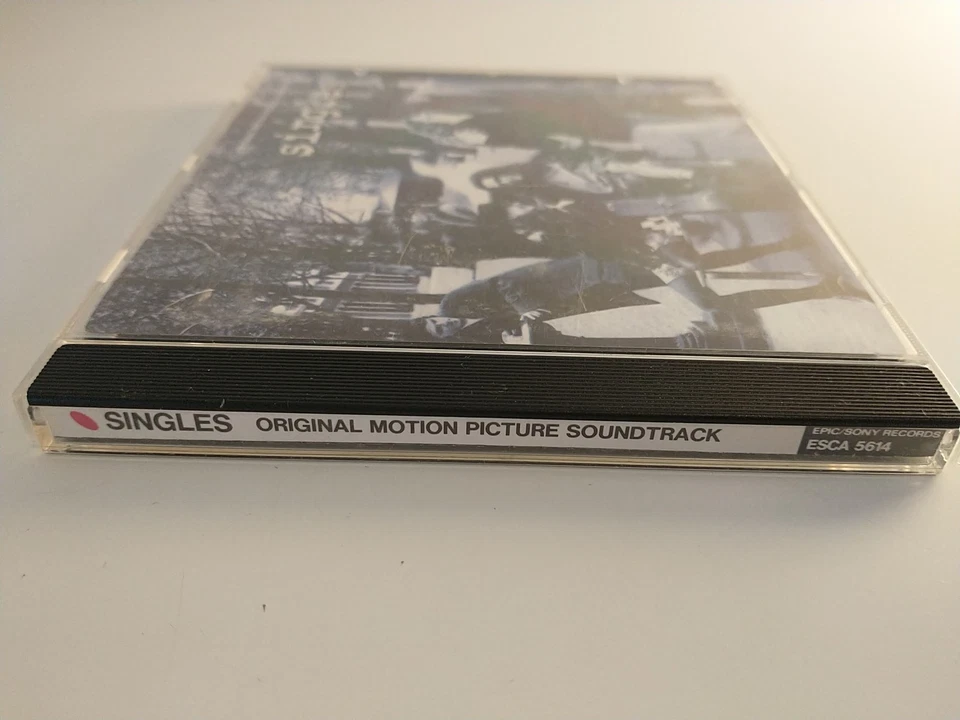 Singles Soundtrack Japan CD 1992 Alice In Chains Pearl Jam Mudhoney Soundgarden - Bild 4 von 4