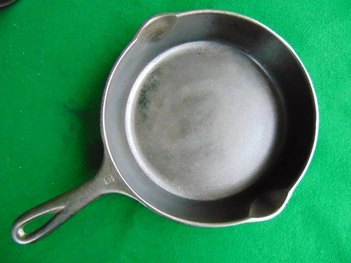 Wagner Ware Sidney -0- Stylized Logo #6 Cast Iron Skillet 1056 Q Clean & Nice!