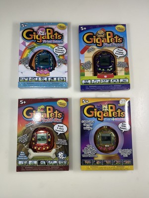 (4) GigaPets TechT-Rex + Pixel Puppy + StarCat CompuKitty + Virtual Pet RARE!!!!
