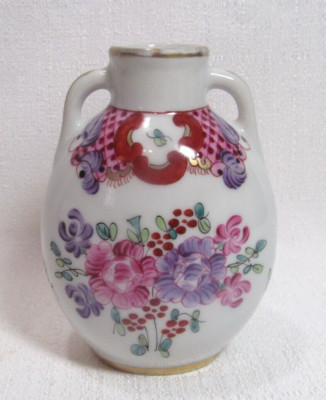 Porcelaine de Paris France Chinese Export Style Porcelain Handled Bud Vase GC