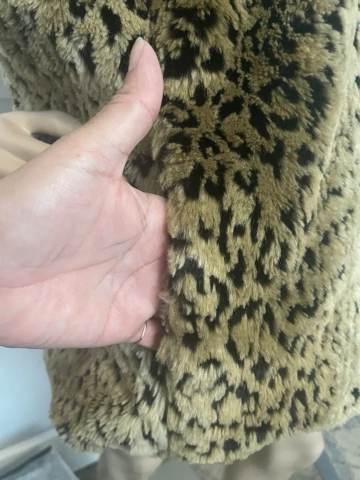 Kristen Blake Vintage Reversible Women's Vest Animal Print Faux Fur size XL - Image 4 of 4