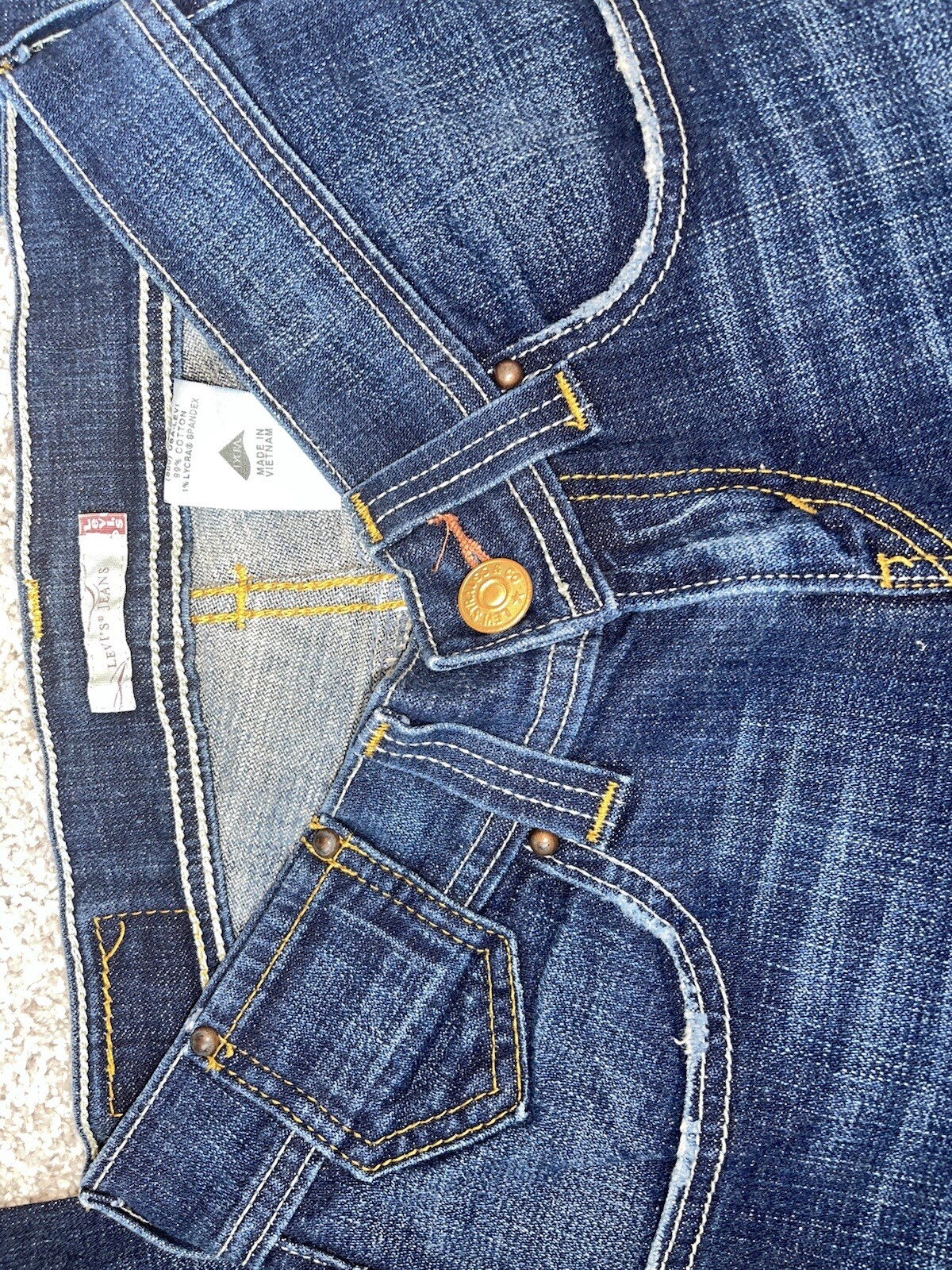 VINTAGE Y2K Levi’s Limited Ed. Jeans Stretch Bootcut  Denim Jeans Sz 1 SOLDOUT image 9