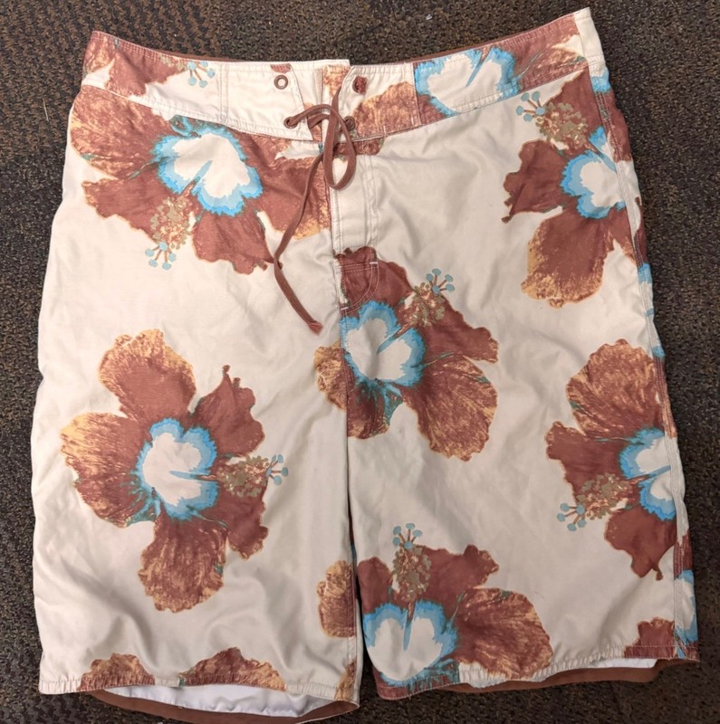BKE Men's Board Shorts Floral White Brown Blue Size 38 Drawstring back Pocket