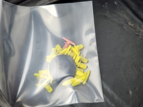 Genuine Ford LH Left Rear Cargo Door Weather Strip Retainers F5UZ1525325BA - Picture 3 of 7