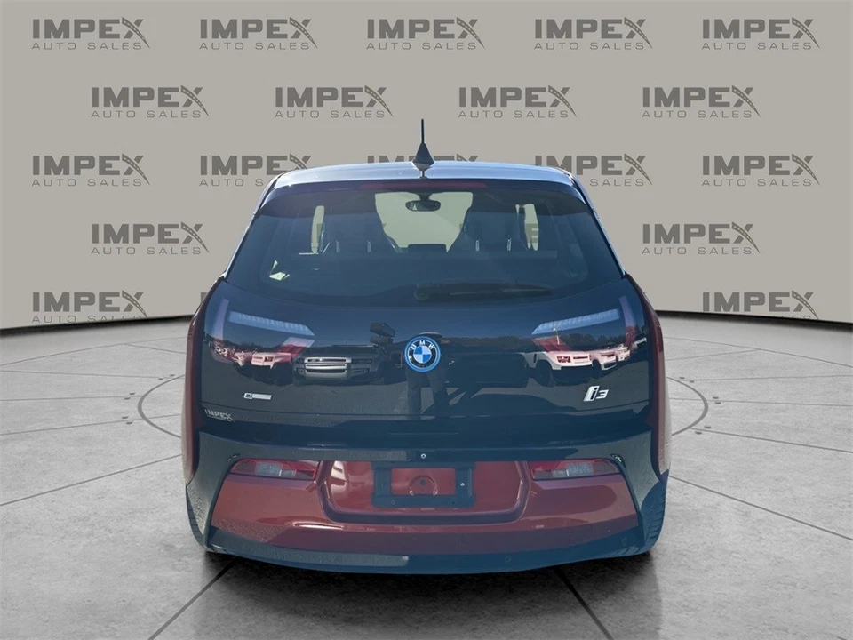 2015 BMW i3  - Image 4 of 4