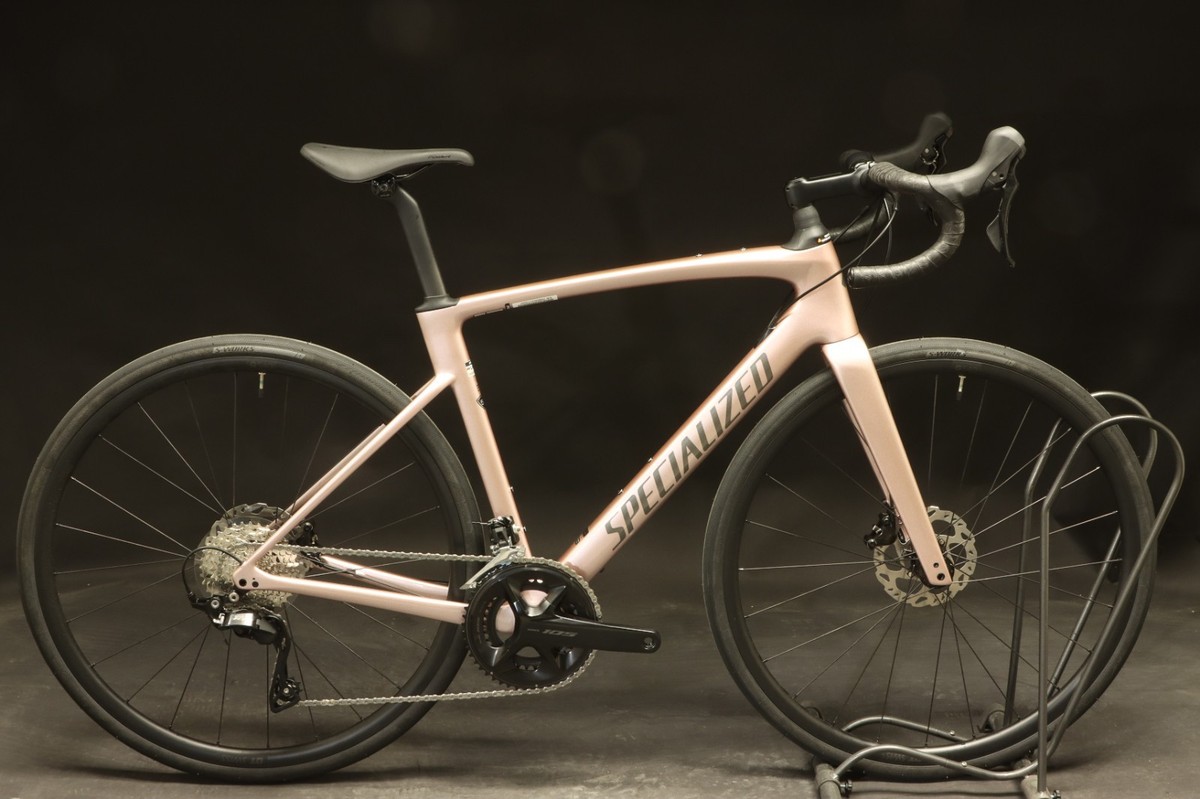 308 Roubaix 出品。 2025 Specialized Roubaix SL8 Sport 56cm Shimano 105 12s Champagne