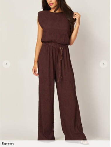 Love Poem IRIS 7J Crinkle Plisse Jumpsuit Wide Leg Stretchy Belted Elastic Waist - Picture 4 of 12
