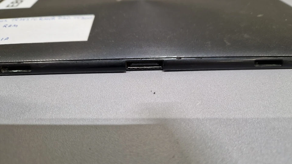 Tablet Asus Transformer Pad TF300T 1GB Ram 16GB Non Funzionante Per Parti - Immagine 3 di 4