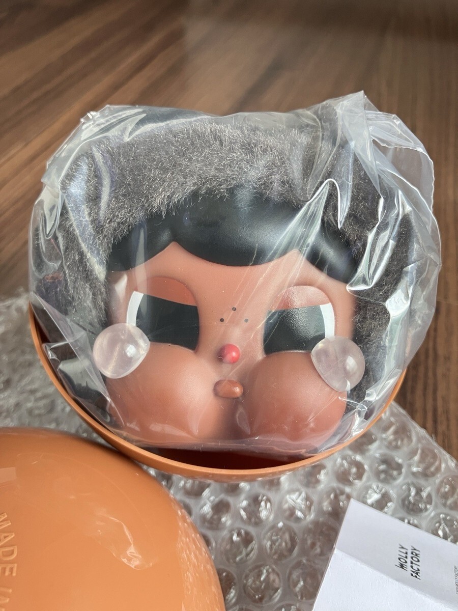 100% Authentic - Crybaby Mollyfactory Crying Blob CryTeddy