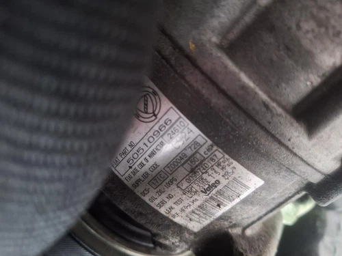 50510966 Compressore Aria Condizionata per ALFA ROMEO 159 SPORTWAGON (14 2524740 - Foto 2 di 10