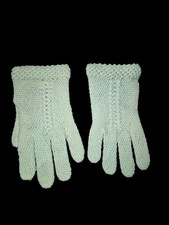 VINTAGE 1940's GIRLS HAND CROCHETED FIRST COMMUNION GLOVES