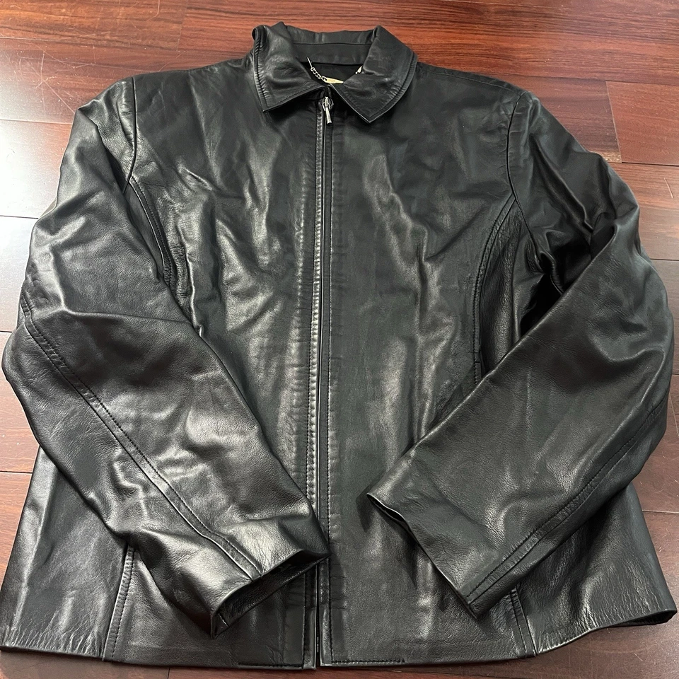 Chaqueta de cuero negra para mujer Noi Firenze Italia talla 46 cremallera Moto Y2K minimalista Foto 2 de 4